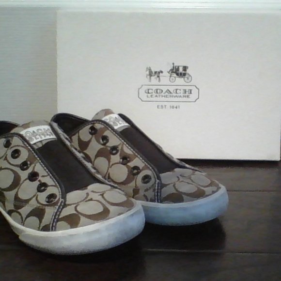 Coach Shoes - Picture 3 of 5